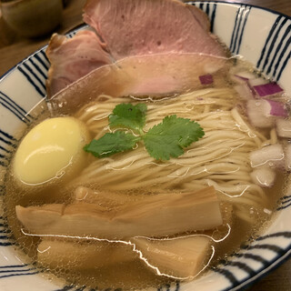 谷町六丁目駅でおすすめの美味しいラーメンをご紹介 食べログ 谷町六丁目駅でおすすめの美味しいラーメンをご紹介 食べログ
