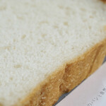 Labo - ・食パン 一斤 302円/税込