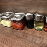 魂心家 東雁来店 - 味変アイテム