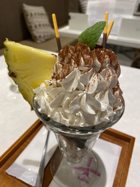 パフェとチーズ風車 ジ アウトレット広島店 広域公園前 カフェ 食べログ パフェとチーズ風車 ジ アウトレット広島店 広域公園前 カフェ 食べログ