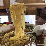 chuukaryourikuki - 麺は中細ちぢれ麺