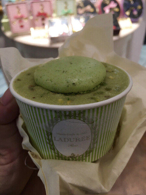 ラデュレ 新宿店 Laduree 新宿 ケーキ 食べログ ラデュレ 新宿店 Laduree 新宿 ケーキ 食べログ