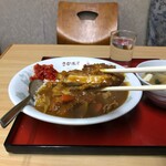 さか本そば店 - カツ厚は１センチほど（衣ガリガリ君）