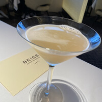 ベージュ アラン・デュカス 東京 - 