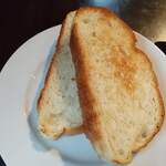 アミュゼ - 自家製パン