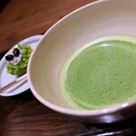 一保堂茶舗 喫茶室 嘉木 - 新春特別抹茶「牛昔」と塩野の和菓子