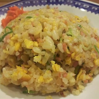 彩華ラーメン_1