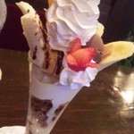 羅布乃瑠沙羅英慕 - チョコバナナパフェ
