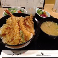 神田明神下 みやび 本店 - みやび天丼とお味噌汁