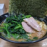横浜ラーメン 武蔵家 - 