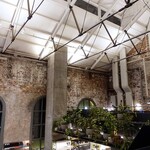 Higher Ground  - 店内