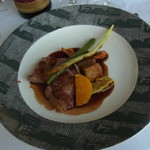 ベラ・ルーサ - 本日の肉料理　やんばる豚のポアレとラグー