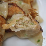 登龍軒 - 焼ギョーザ