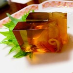 味満ん - 大好きな「にこごり」美しいし、スッと口の中で溶けるけれど旨みの余韻がすごい。毎日2切れで良いから配給してほしい。