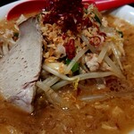 松華亭 - 俺のモドキ麺のアップ