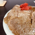 本格焼肉 寿香苑 あまつぼ - 【2021年１月20日】『あまつぼカレー』1000円(税込)に肉500円分を追加。