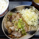 Yoshinoya - ねぎ塩豚焼定食(2012/08/24撮影)