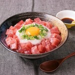 金槍魚山藥泥蓋飯