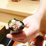 銀座 しのはら - 鮪べったら