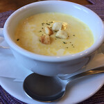 レストラン夕凪亭 - コーンスープ