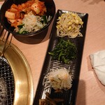 焼肉問屋 牛蔵 - 