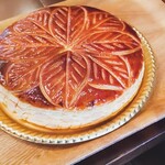 Patisserie Ravi,e relier - 