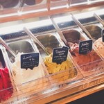 Patisserie Ravi,e relier - 