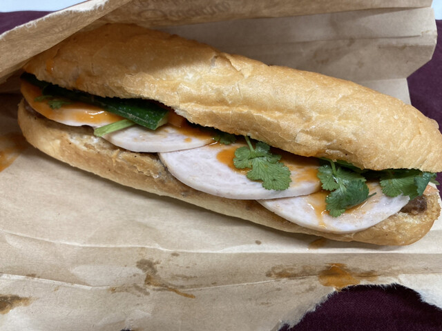 Bánh Mì Sakura - Shinsaibashi
