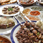 BOSPHORUS HASAN - トルコの鳥、羊、牛、ケバブと前菜の盛り合わせ、トルコのピザ