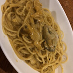 Dining ＆ Bar Le creer - カキと岩のりのクリームソースパスタ　490円税込