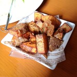 ザ・コーナー ハンバーガー＆サルーン - 