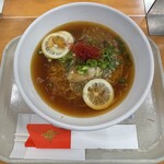 小谷サービスエリア（上り線）スナックコーナー・フードコーナー - 牡蠣と広島レモンのサンラー湯麺