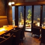 KOiBUMi - 【1Ｆ テーブル席】2名～4名、ご宴会なら最大20名まで対応OK！