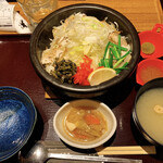 新宿　inton - 石焼ねぎ塩とんトロ丼セット