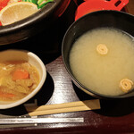 新宿　inton - 小鉢、味噌汁