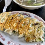 下出羽 内山屋 - 餃子