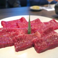 うしごろ 貫 五反田店 - 希少部位特選盛り/うちひら、肩三角、厚切りハラミ