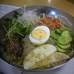 ミョンドンヤ - 具材はたっぷり♪　ただ、りんごは要らぬｗｗ