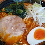横浜家系ラーメン 中野家 - 辛とんラーメン