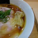 飯田商店 - 純粋金華豚のわんたん