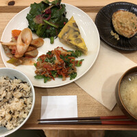 新宿ピカデリー地下 おしゃれな無印カフェ By Ca カフェ ミール ムジ 新宿 Cafe Meal Muji 新宿三丁目 カフェ 食べログ