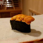 東麻布 天本 - バフンウニ