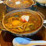 煮込みうどん かに屋 - 玉子入り味噌煮込みうどん