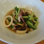 彩華 - Ｂランチ　イカと小松菜の炒め物