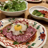 焼肉すどう 春吉 - スターターがハラミ刺しに変わったのね！？