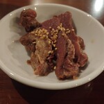 ジビエバル ヤマガミ - お通し 300円　猪のチャーシュー