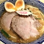 麺家 たけ田 - チャーシュー半端なし