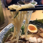 丸源ラーメン - 最近覚えた麺リフト！