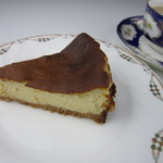 宇宙食堂 - 真心を込めて焼いた手作りのベイクドチーズケーキ