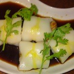 中国料理　龍 - 特別オーダーの腸粉、中身は、自分の好きなアスパラとエビです